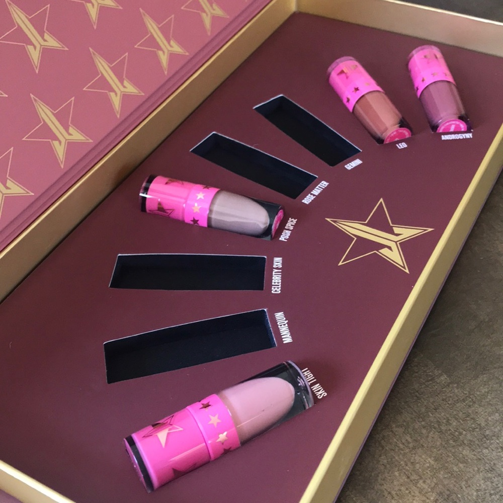 Jeffree Mini Velour Mini Liquid Lipstick 🌟